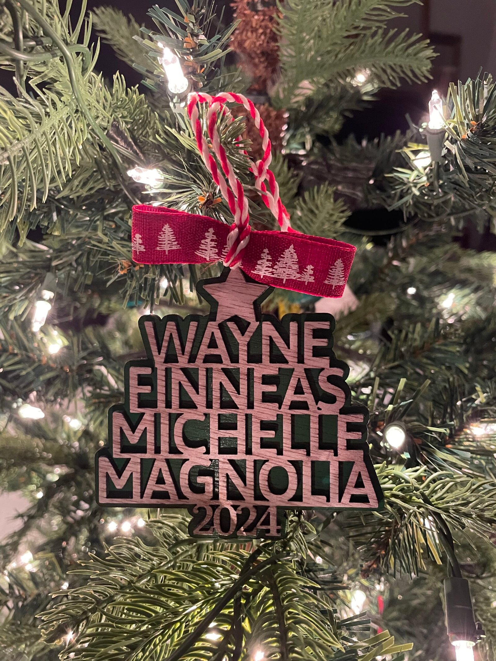 Custom Family Name Ornament Magnet – Personalized Laser Engraved Wood Holiday Gift - Image 3